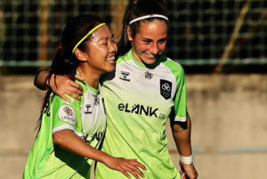 huynh-nhu-nu-cau-thu-dua-bong-da-viet-nam-ra-the-gioi