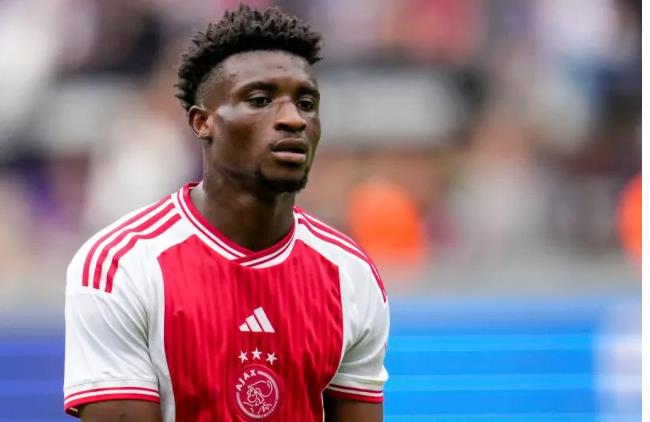 arsenal-hut-hoi-trong-thuong-vu-kudus-voi-chelsea