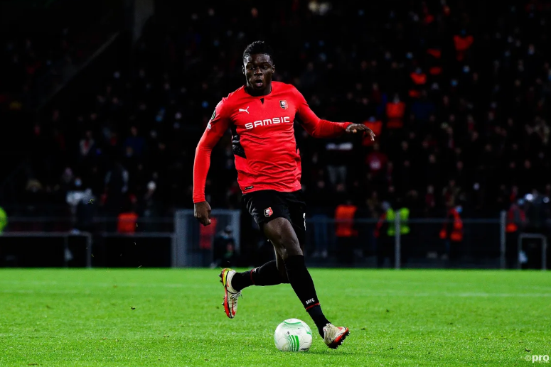 chelsea-chao-don-tan-binh-moi-gia-re