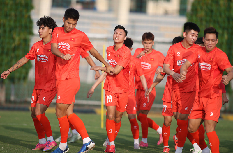 u23-viet-nam-bat-dau-chien-dich-bao-ve-ngoi-vuong-hlv-kim-lan-dau-cam