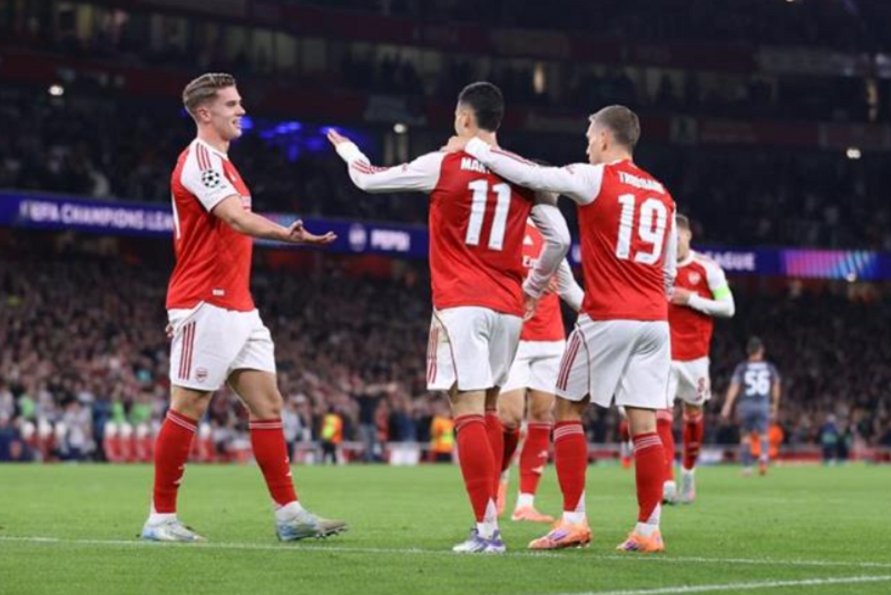 odegaard-khang-dinh-tam-thu-linh-arsenal-tiep-tuc-thang-hoa-tai-champions