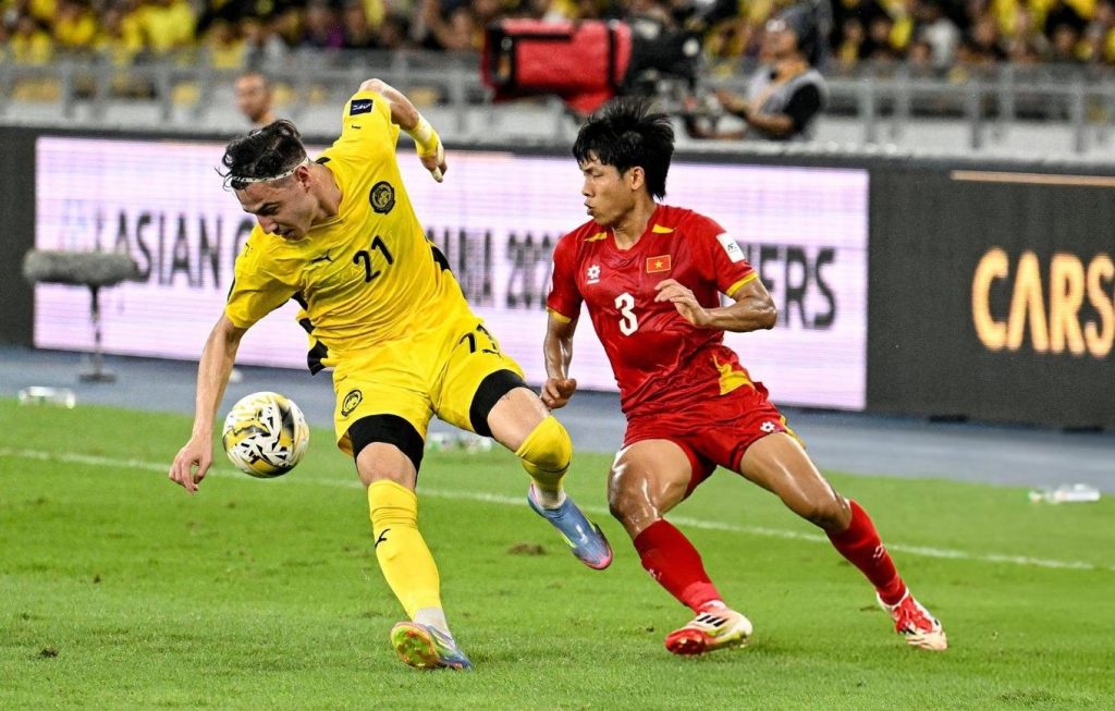 ĐT Việt Nam chuẩn bị kỹ lưỡng cho trận tái đấu với Malaysia vào tháng 3